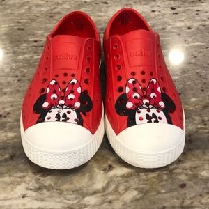 Minnie Mouse native shoes